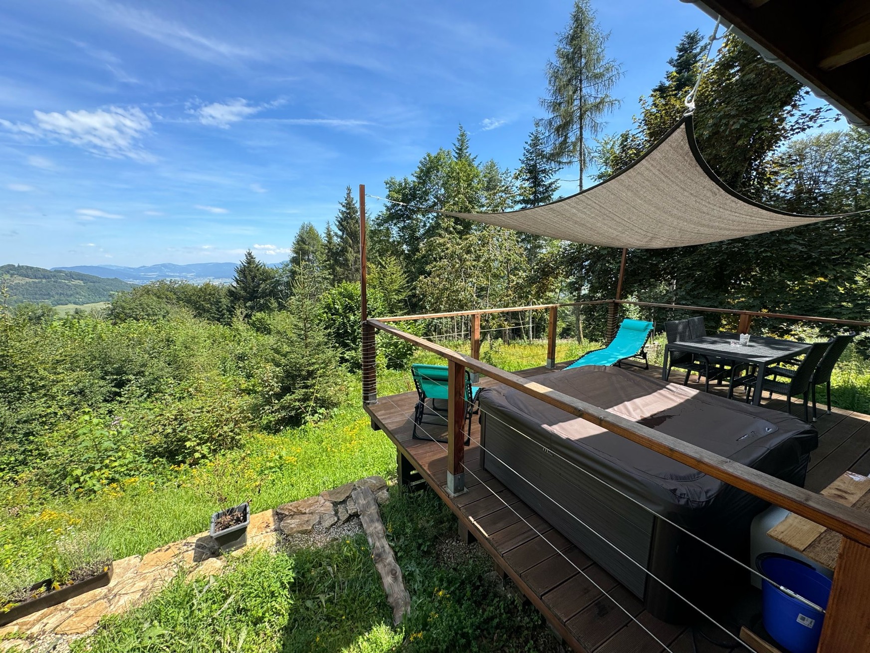 Caquerelle-terrasse-vue Terrasse avec vue La Caquerelle